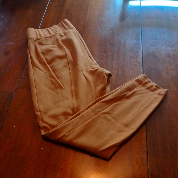 Old Navy Pants - Old Navy Stevie High Rise Leggings